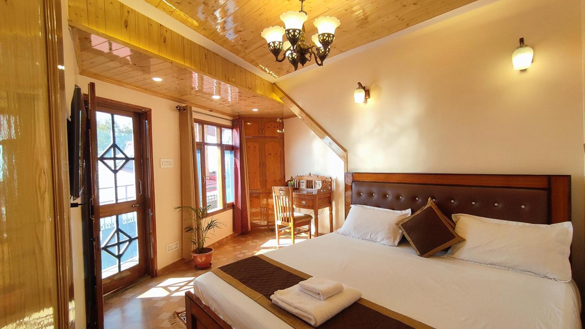 שימלה Vintage Woods Inn מראה חיצוני תמונה