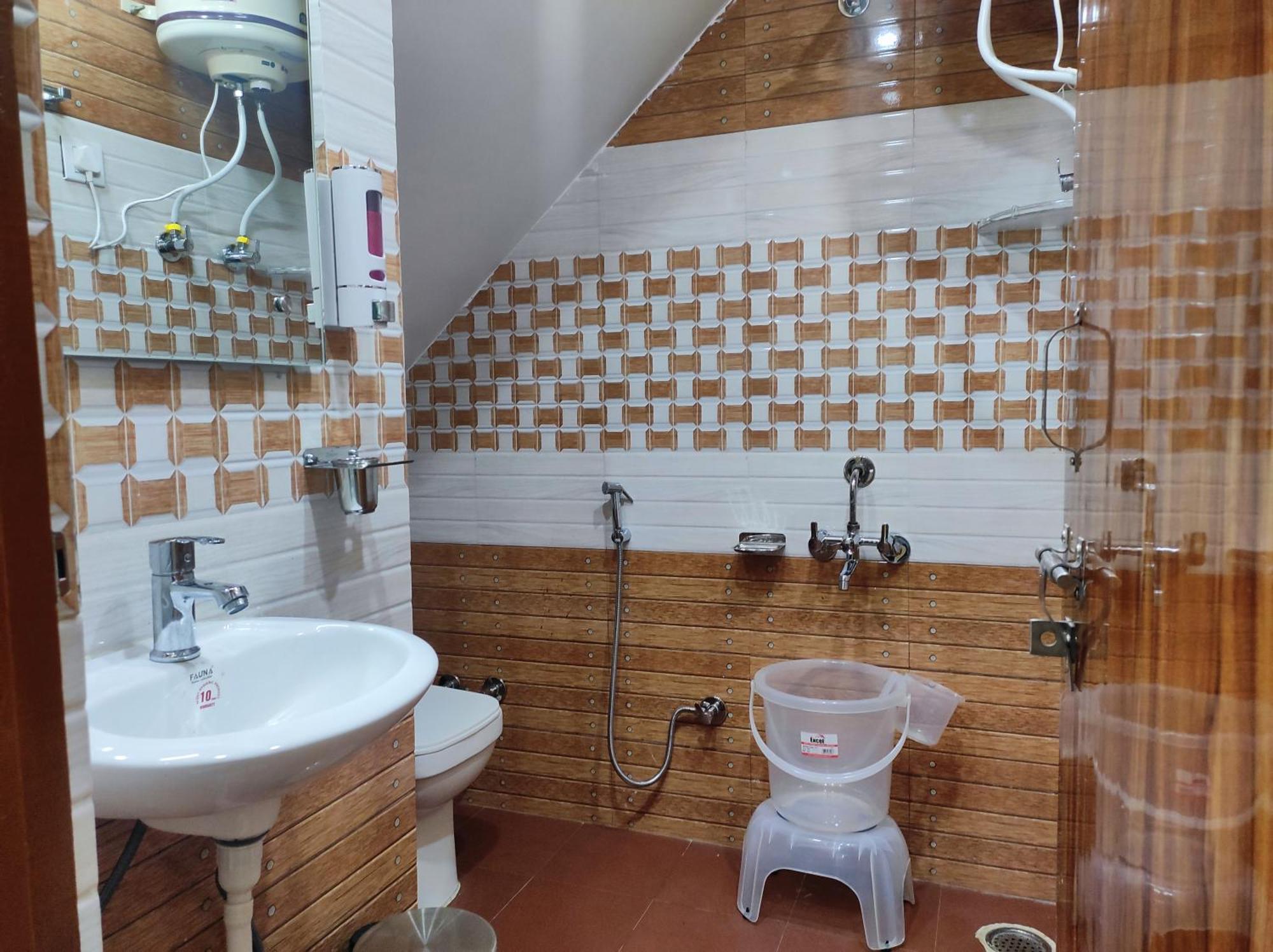 שימלה Vintage Woods Inn מראה חיצוני תמונה
