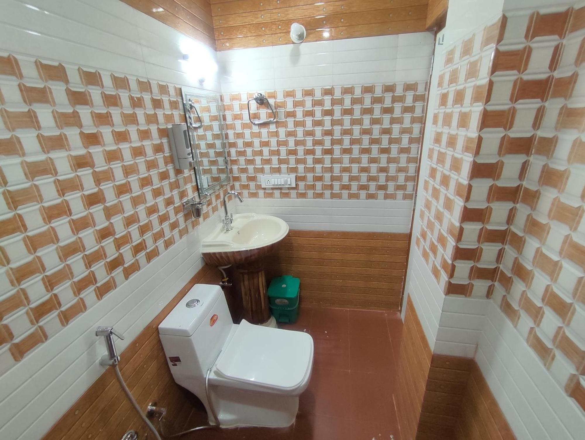 שימלה Vintage Woods Inn מראה חיצוני תמונה