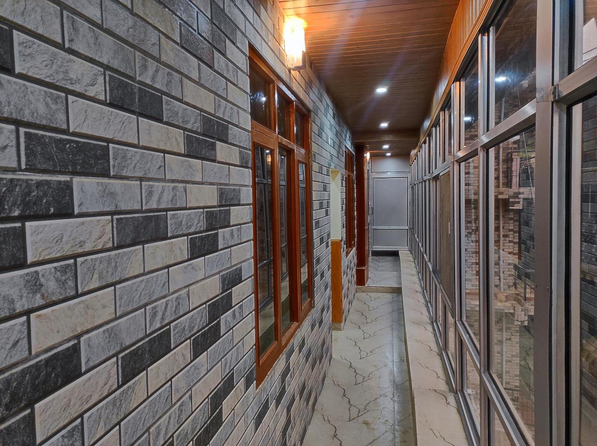 שימלה Vintage Woods Inn מראה חיצוני תמונה