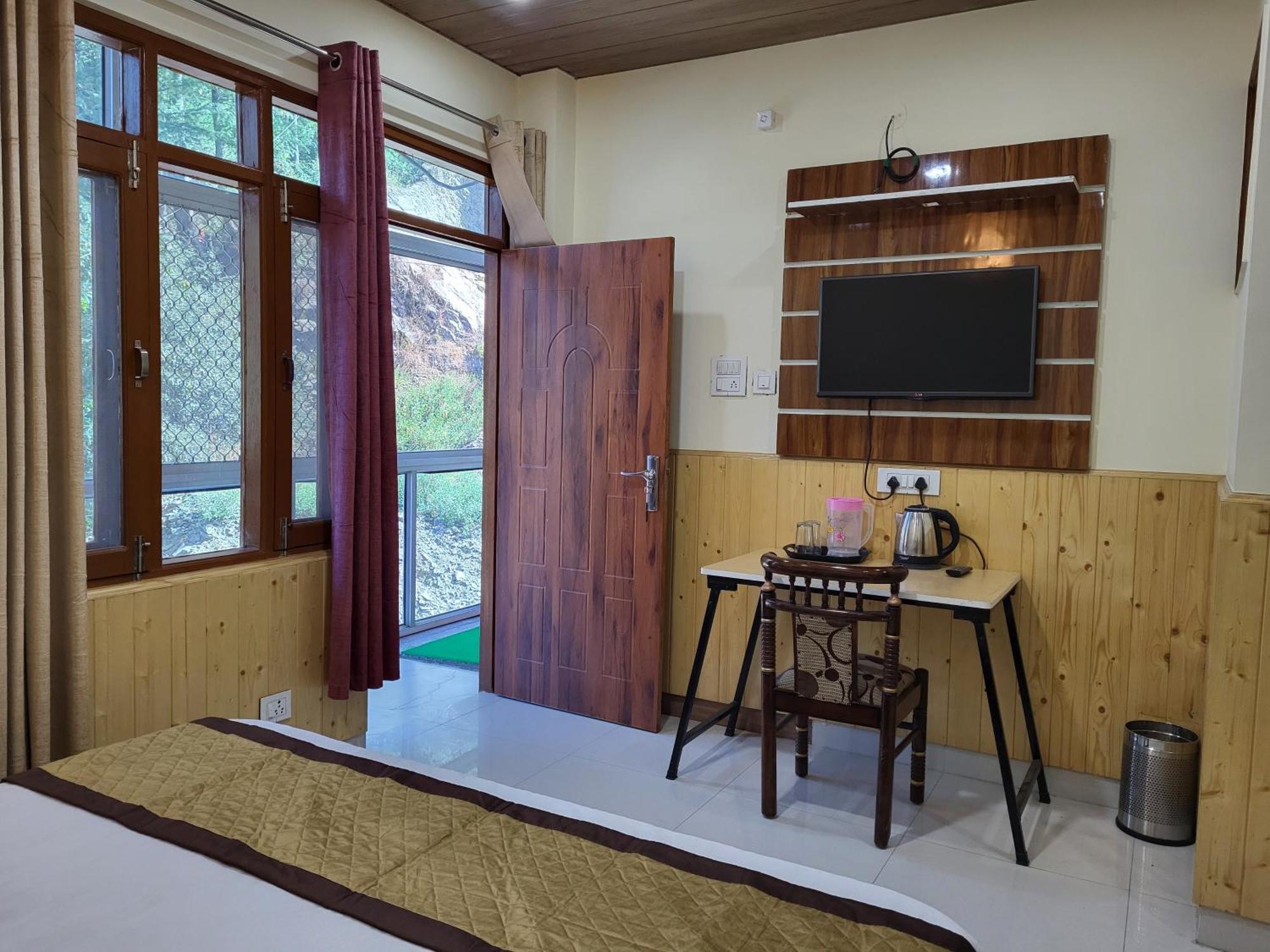 שימלה Vintage Woods Inn מראה חיצוני תמונה